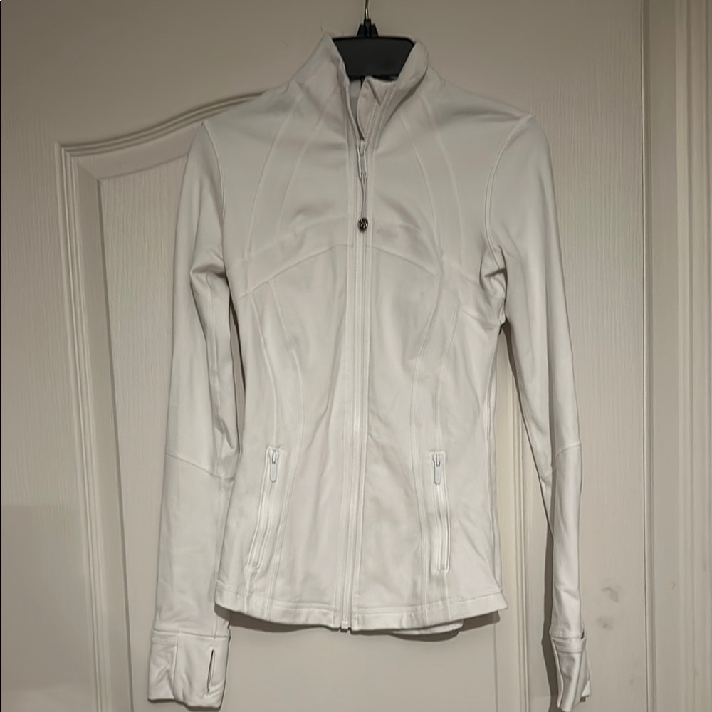 White Lululemon define jacket!